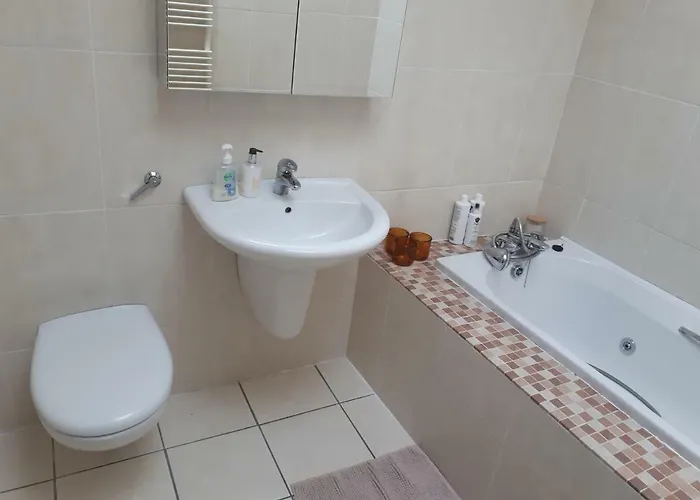 Luxurious Penthouse 1 , Centre *